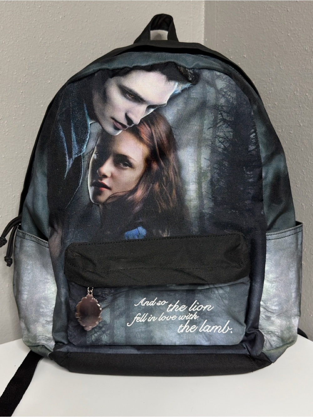 Black Graphic Women's Backpack with Romantic Print